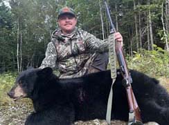 black bear hunting at lodge in northern maine